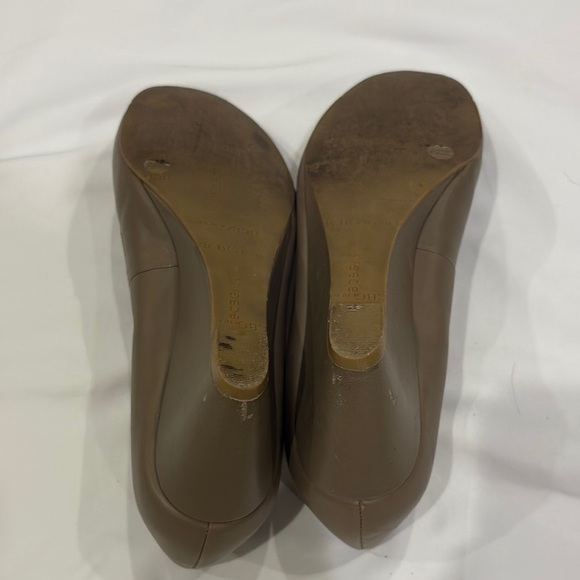 BCBGeneration Elegant Brown Leather Women's Shoes - Picture 4 of 4